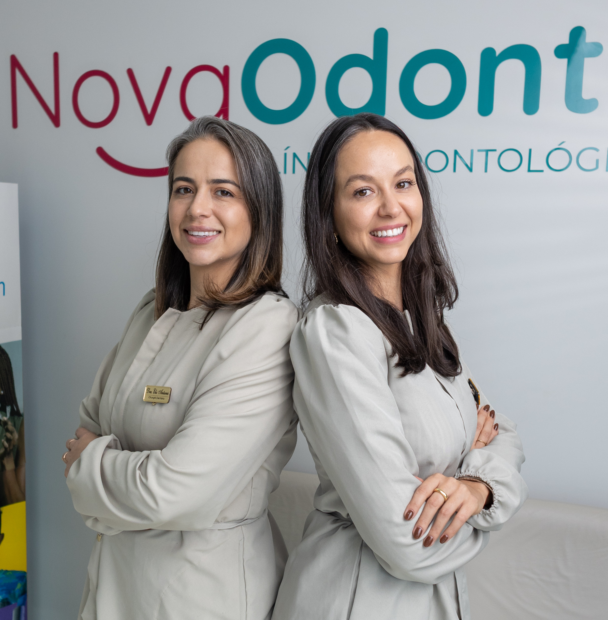 Dra. Elis Antunes e Dra. Ana Antunes